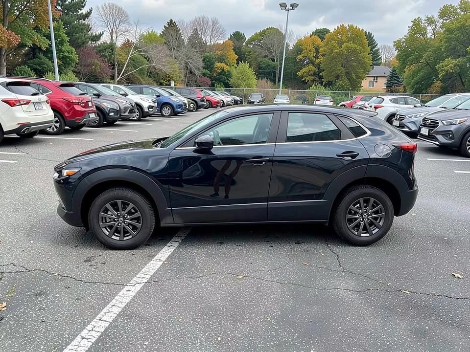 2025 Mazda CX-30 - Image 4 of 20
