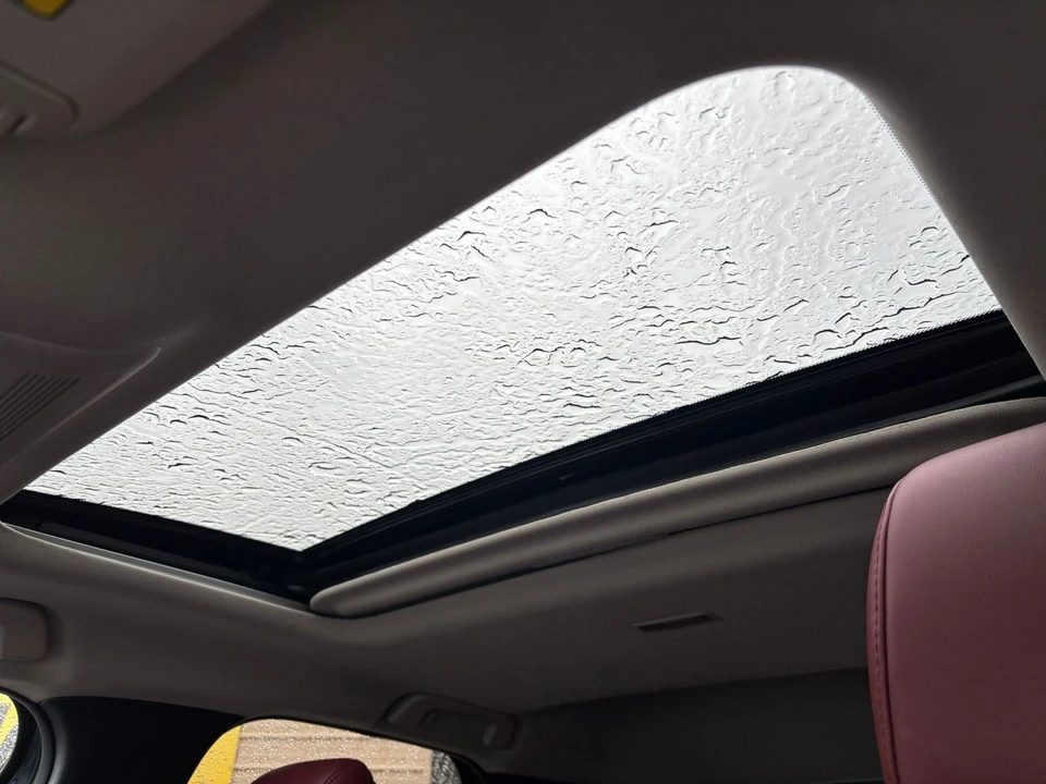2025 Mazda CX-30 - Image 25 of 31