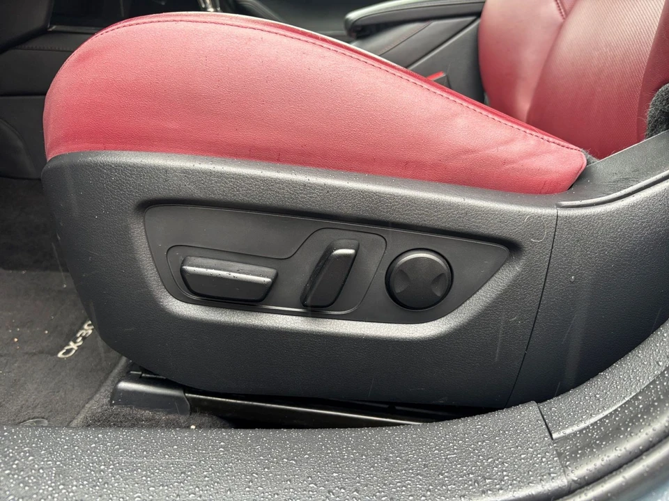 2025 Mazda CX-30 - Image 19 of 31