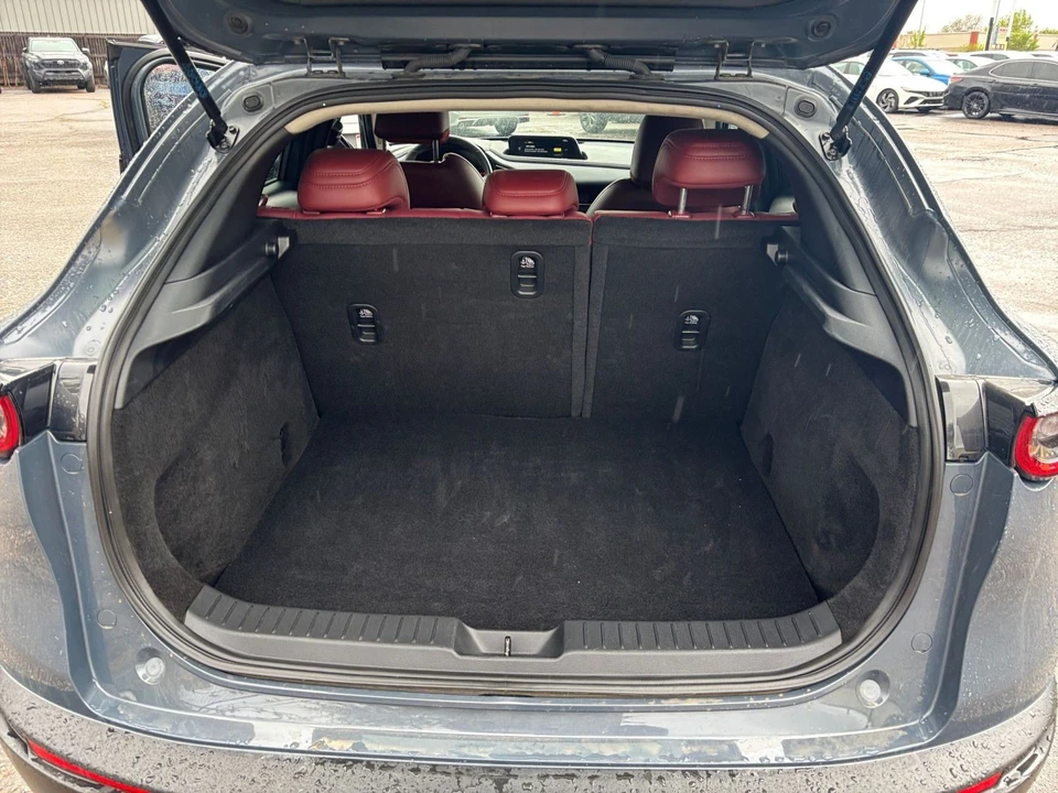 2025 Mazda CX-30 - Image 28 of 31
