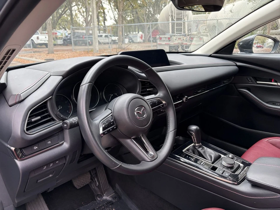 2025 Mazda CX-30 - Image 26 of 31
