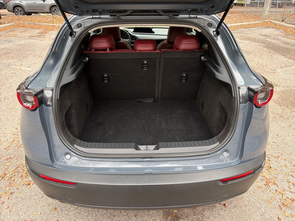 2025 Mazda CX-30 - Image 23 of 31