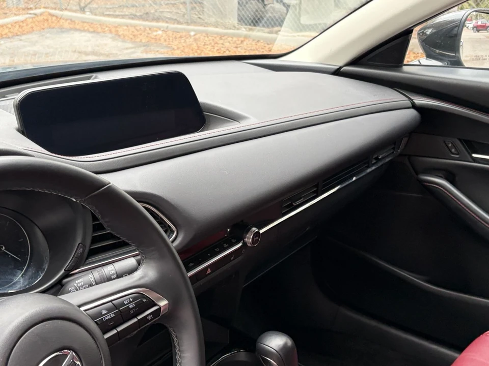2025 Mazda CX-30 - Image 27 of 31
