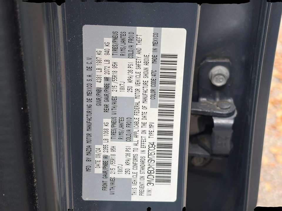 2025 Mazda CX-30 - Image 21 of 31