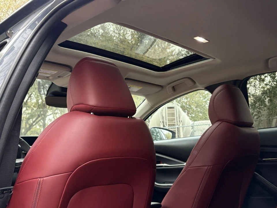 2025 Mazda CX-30 - Image 20 of 31