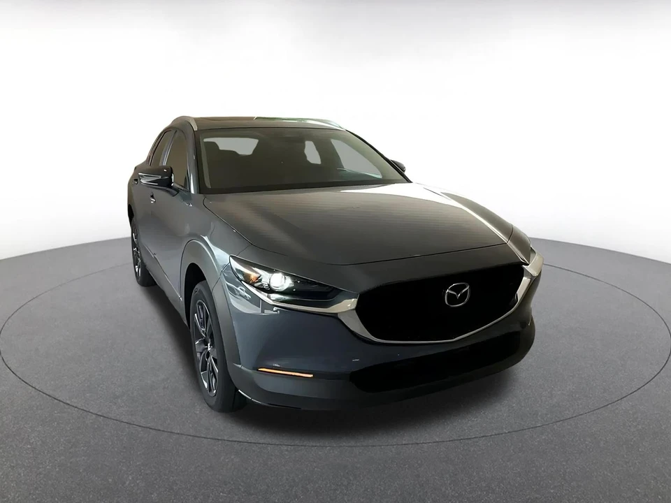2025 Mazda CX-30 - Image 3 of 31
