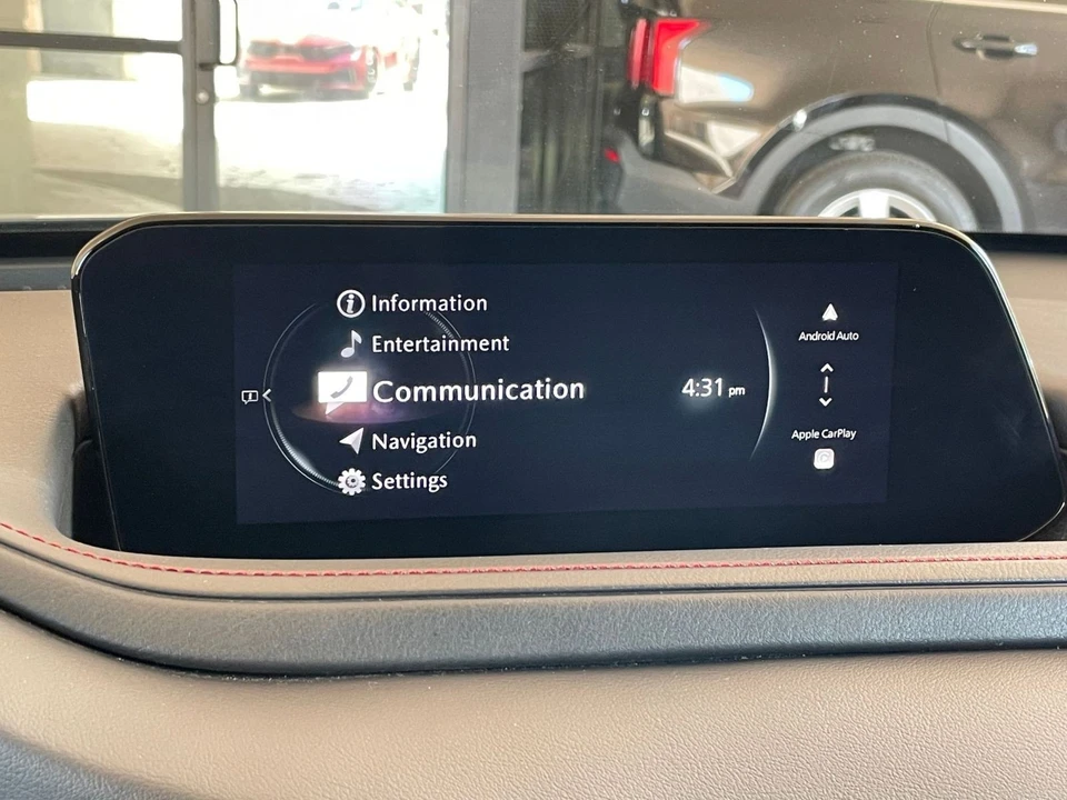 2025 Mazda CX-30 - Image 16 of 31