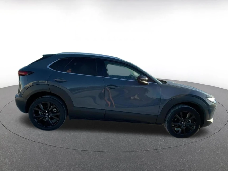2025 Mazda CX-30 - Image 13 of 31