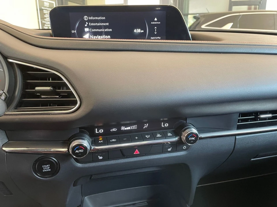 2025 Mazda CX-30 - Image 14 of 31