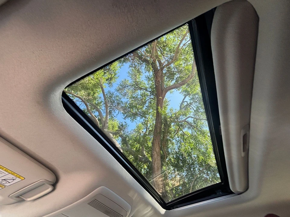 2025 Mazda CX-30 - Image 25 of 31