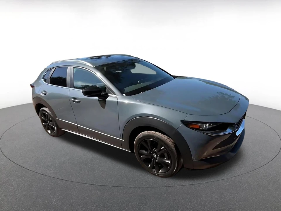 2025 Mazda CX-30 - Image 2 of 31