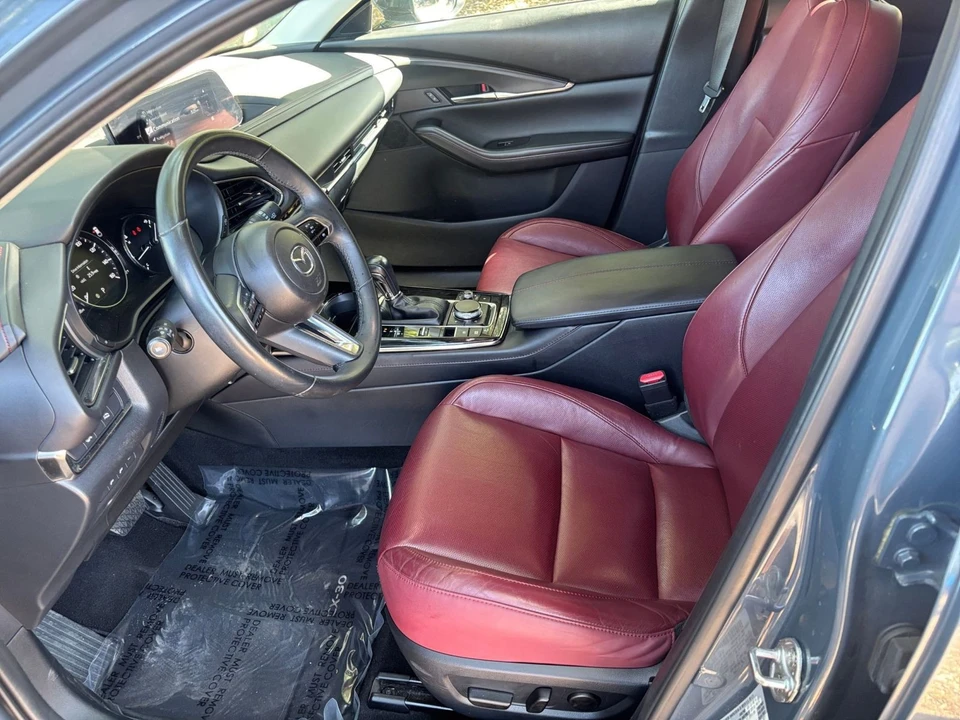 2025 Mazda CX-30 - Image 23 of 31
