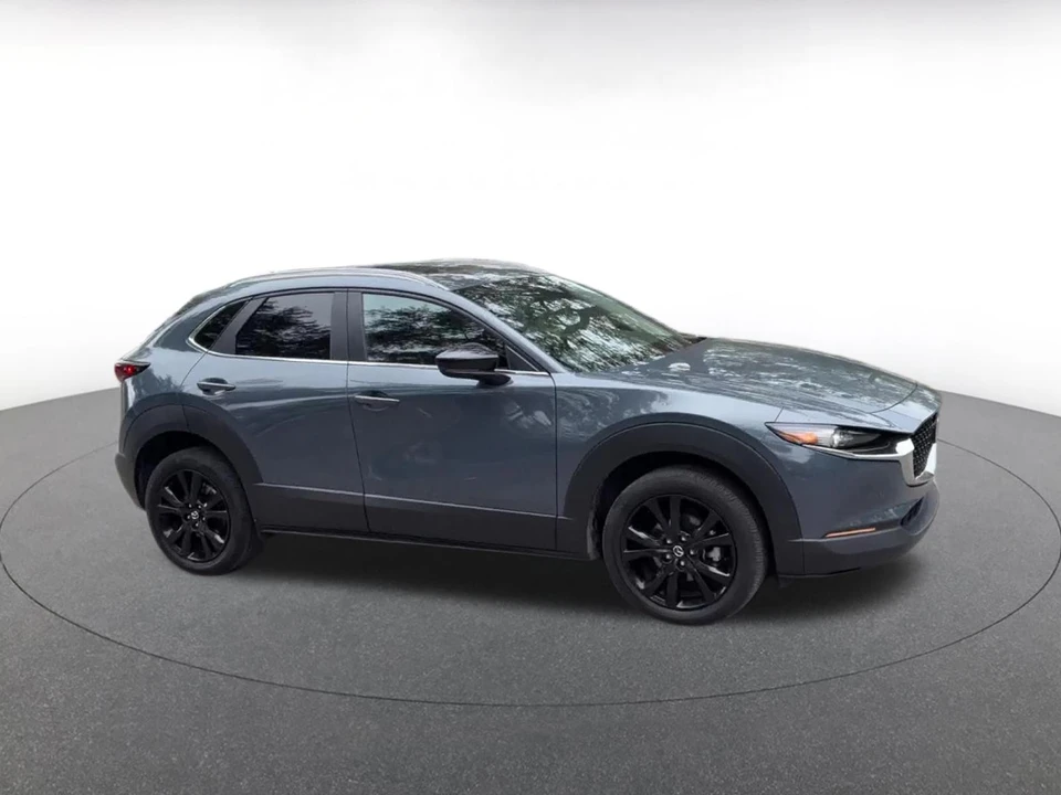 2025 Mazda CX-30 - Image 2 of 31