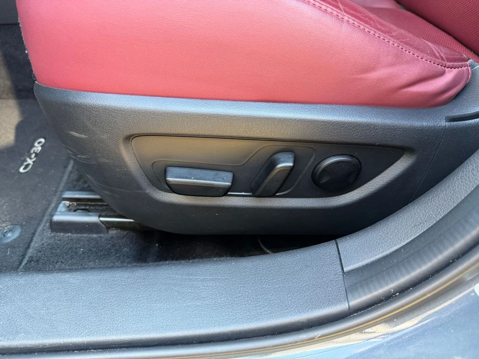 2025 Mazda CX-30 - Image 18 of 31