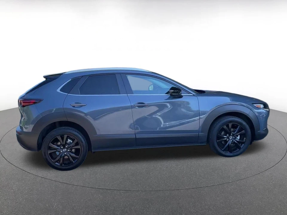 2025 Mazda CX-30 - Image 13 of 31