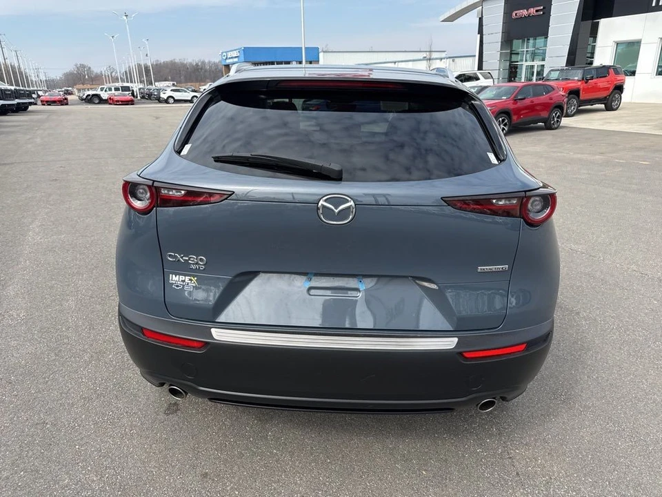 2025 Mazda CX-30 - Image 4 of 31