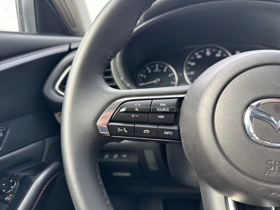 2025 Mazda CX-30 - Image 17 of 31