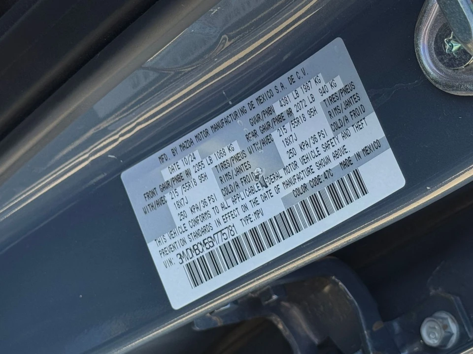 2025 Mazda CX-30 - Image 26 of 31