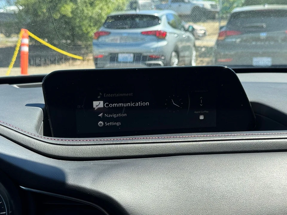 2025 Mazda CX-30 - Image 17 of 31