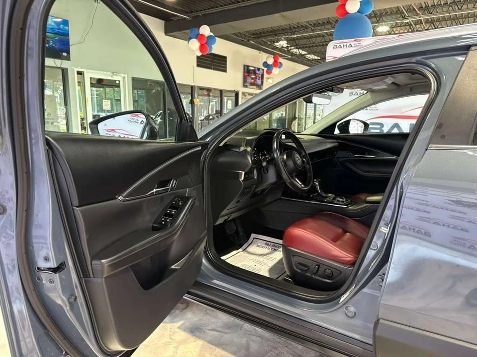 2025 Mazda CX-30 - Image 29 of 31