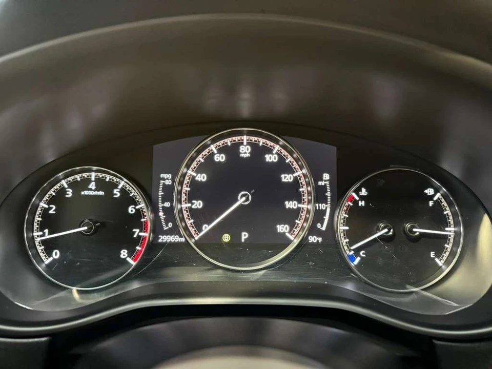 2025 Mazda CX-30 - Image 15 of 31
