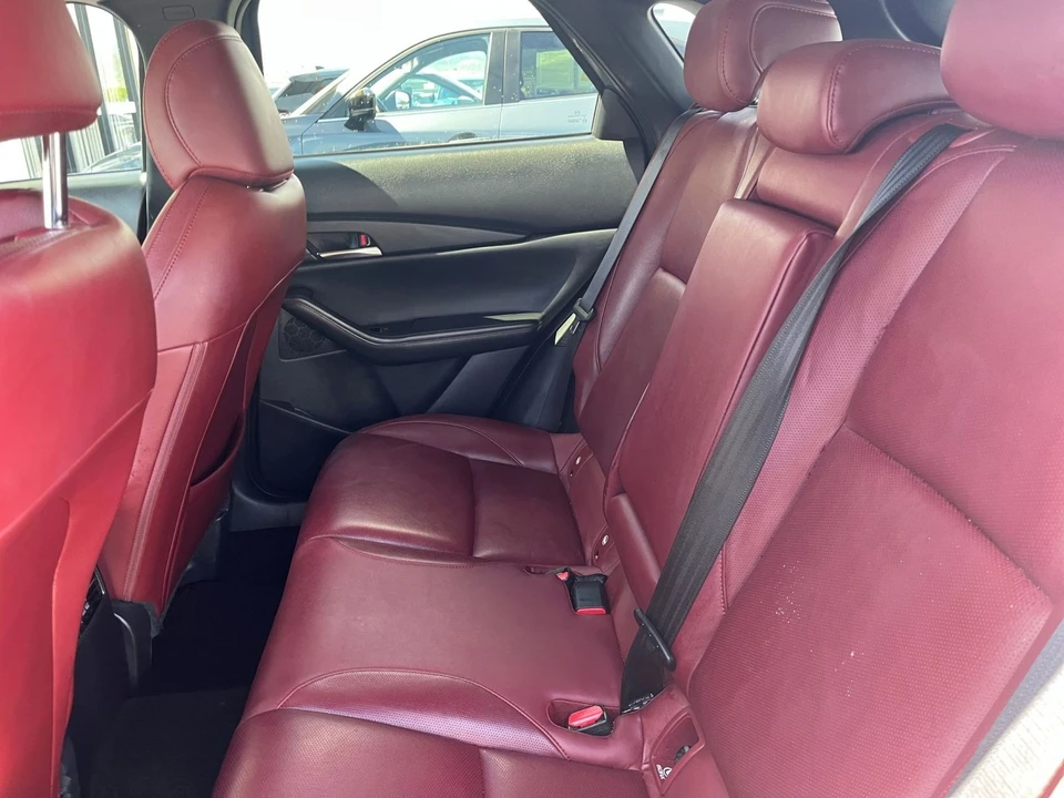 2025 Mazda CX-30 - Image 23 of 31