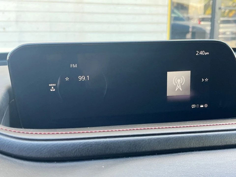 2025 Mazda CX-30 - Image 16 of 31