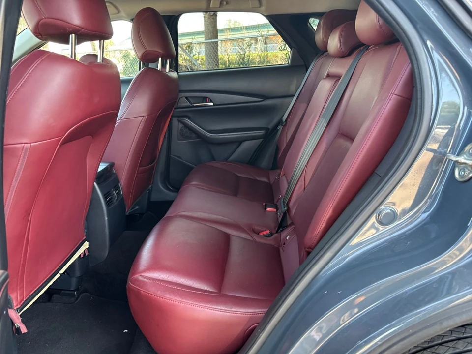 2025 Mazda CX-30 - Image 24 of 31