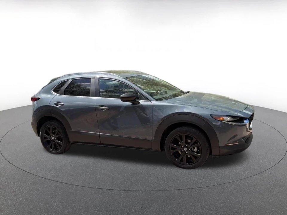 2025 Mazda CX-30 - Image 2 of 31