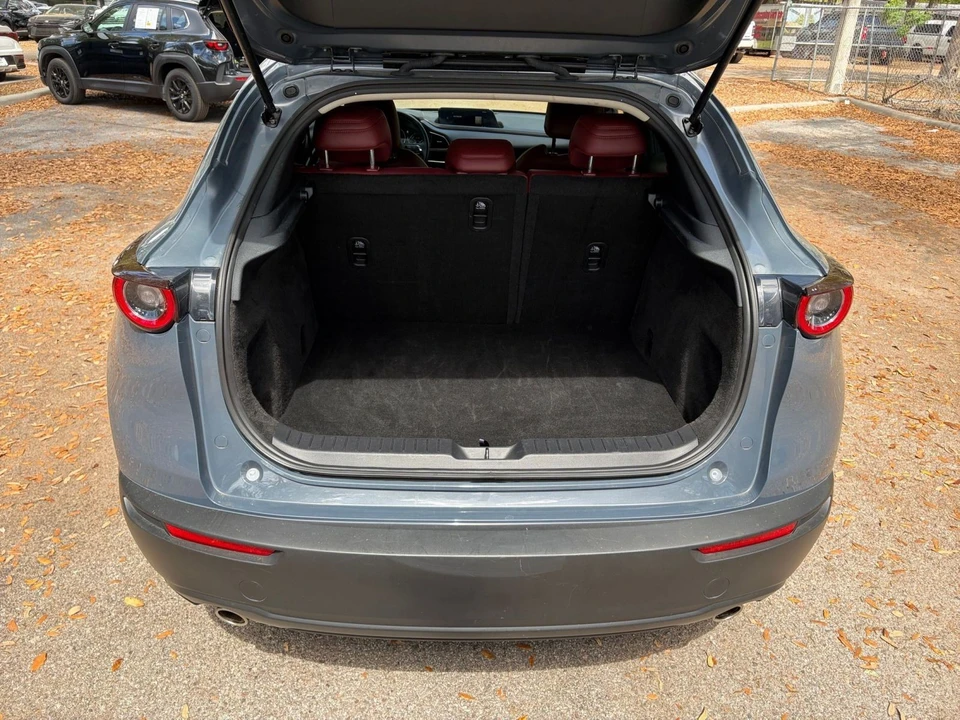 2025 Mazda CX-30 - Image 23 of 31