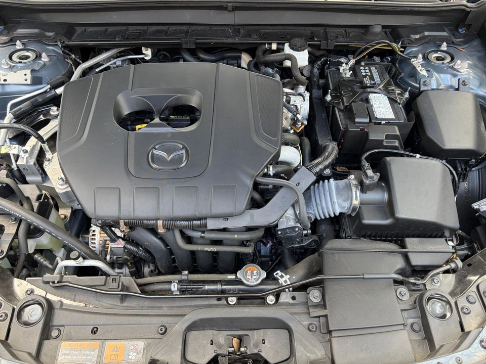 2025 Mazda CX-30 - Image 24 of 31