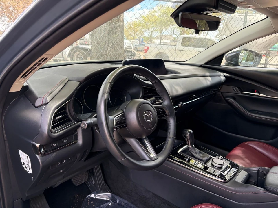 2025 Mazda CX-30 - Image 26 of 31