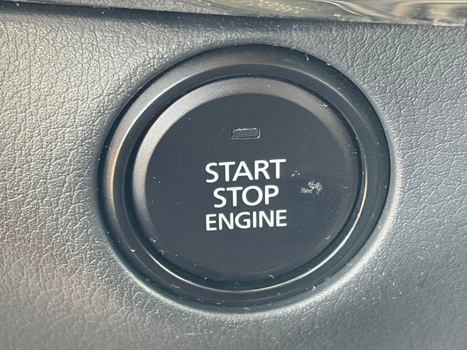 2025 Mazda CX-30 - Image 15 of 31