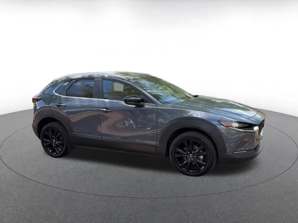 2025 Mazda CX-30 - Image 2 of 31