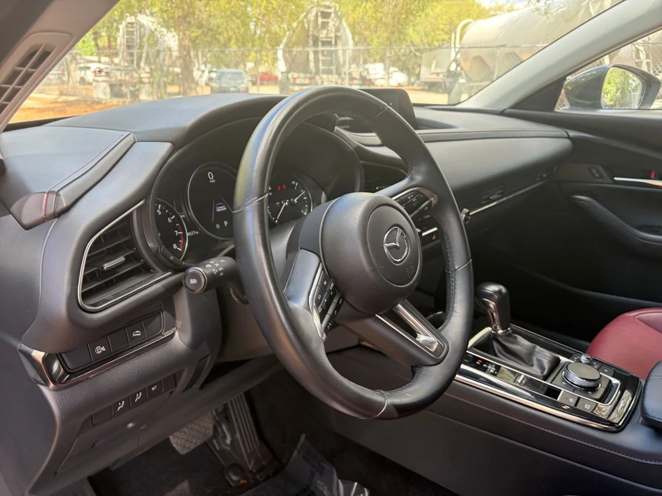 2025 Mazda CX-30 - Image 26 of 31