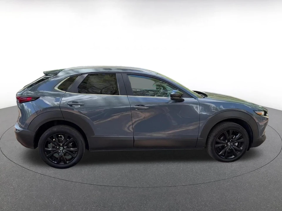 2025 Mazda CX-30 - Image 13 of 31