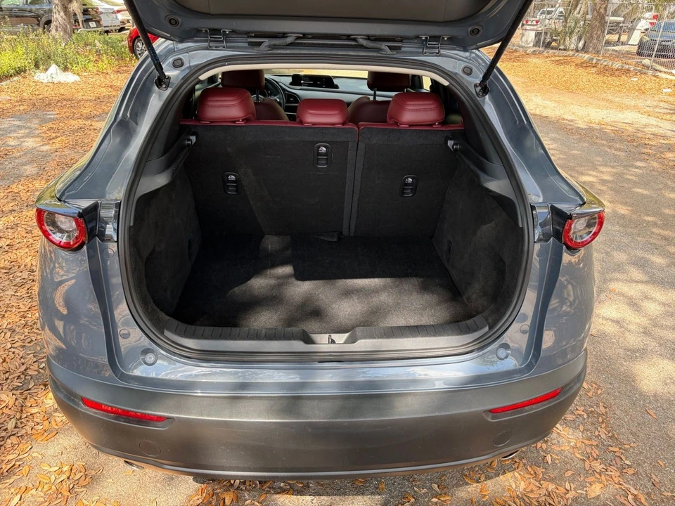 2025 Mazda CX-30 - Image 23 of 31