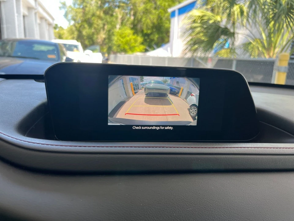 2025 Mazda CX-30 - Image 22 of 31