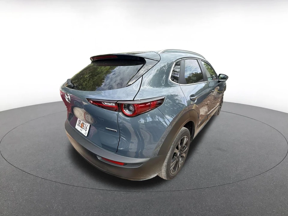 2025 Mazda CX-30 - Image 8 of 10