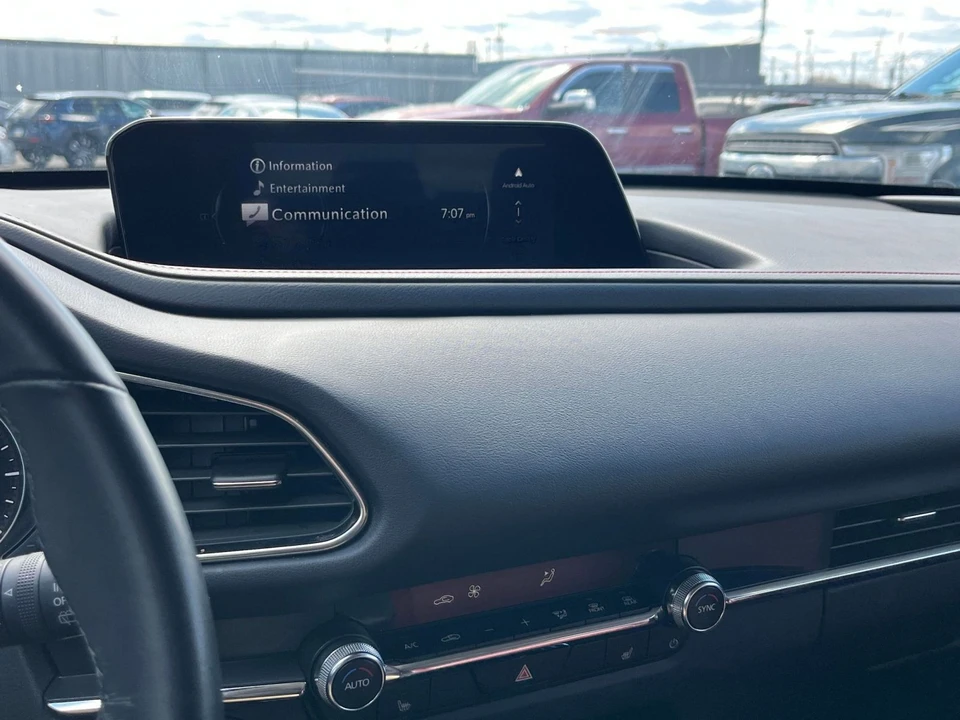 2025 Mazda CX-30 - Image 16 of 31