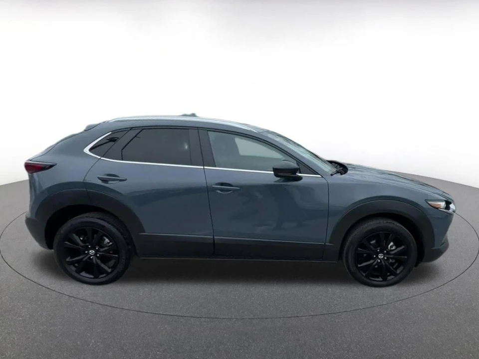 2025 Mazda CX-30 - Image 13 of 31