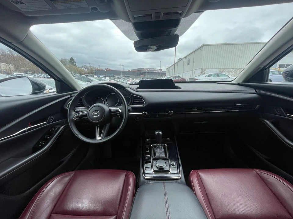 2025 Mazda CX-30 - Image 29 of 31