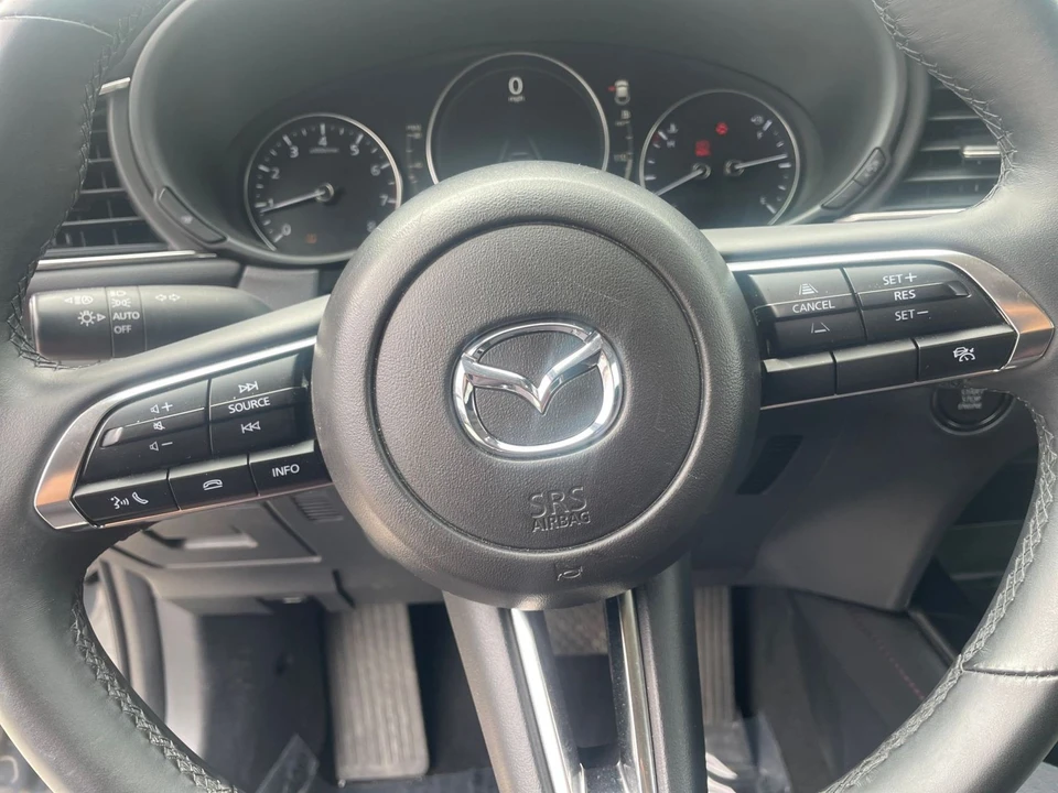 2025 Mazda CX-30 - Image 23 of 31