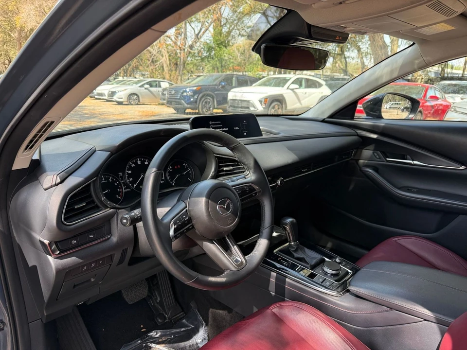 2025 Mazda CX-30 - Image 26 of 31