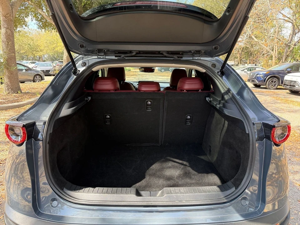 2025 Mazda CX-30 - Image 23 of 31