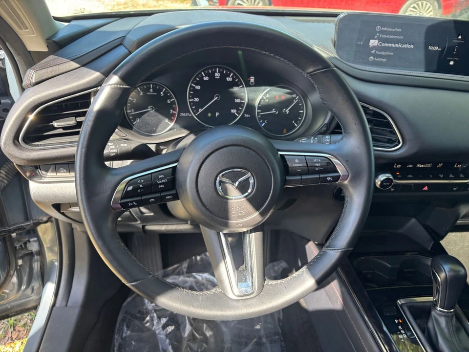 2025 Mazda CX-30 - Image 24 of 31