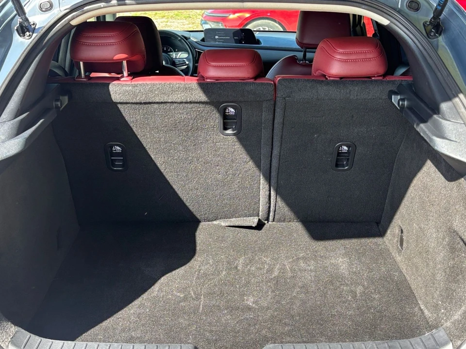 2025 Mazda CX-30 - Image 28 of 31