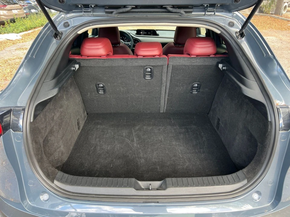 2025 Mazda CX-30 - Image 24 of 31
