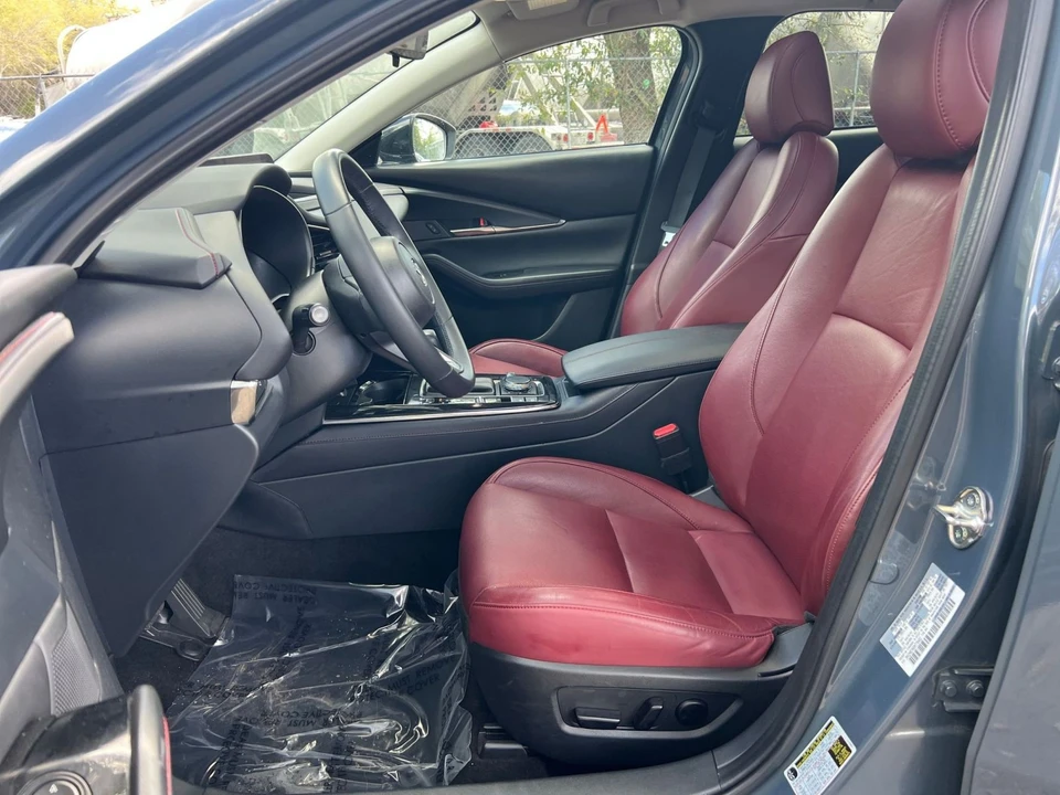 2025 Mazda CX-30 - Image 20 of 31