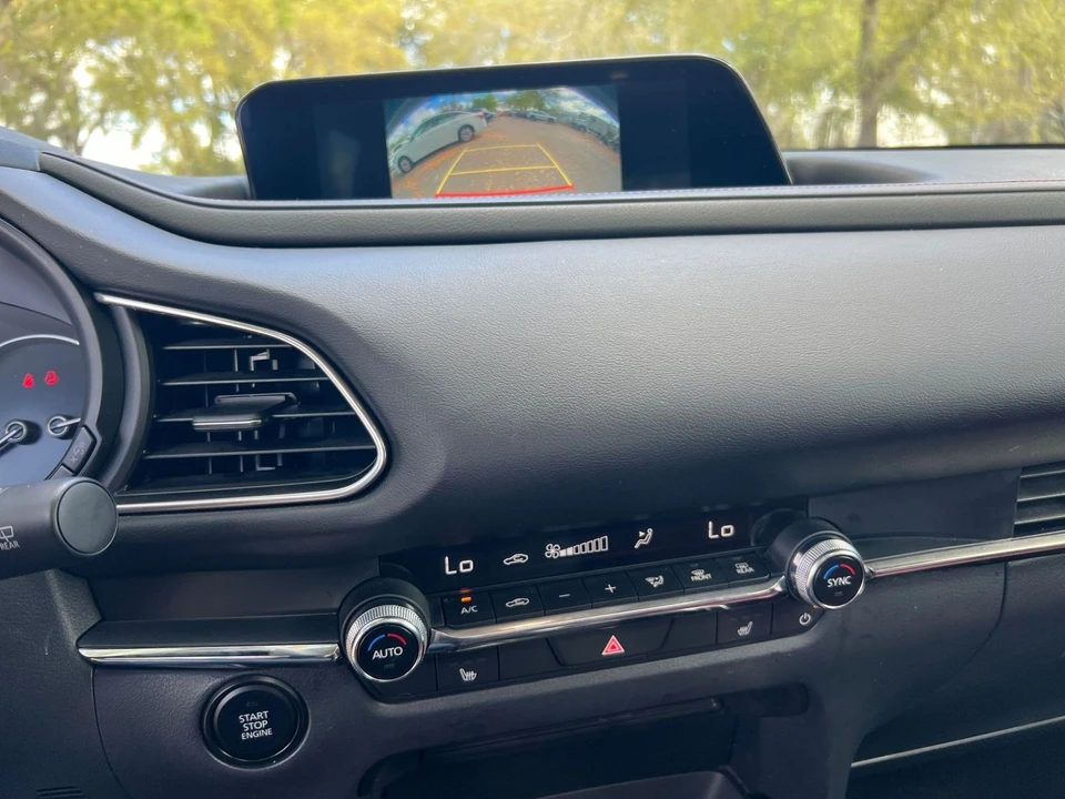 2025 Mazda CX-30 - Image 14 of 31
